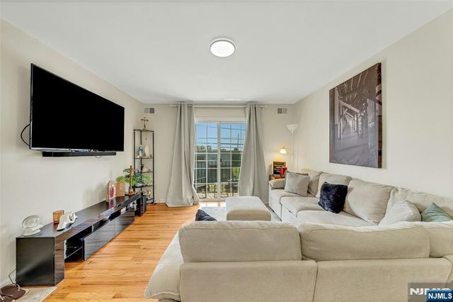 61 Sherman Avenue, Newark, NJ 07114