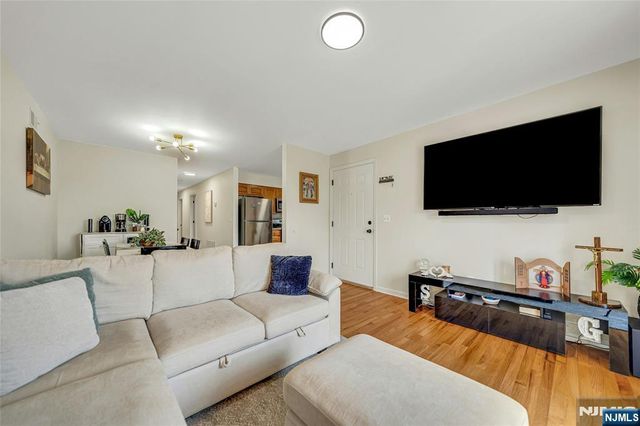 61 Sherman Avenue, Newark, NJ 07114