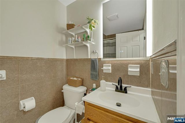 61 Sherman Avenue, Newark, NJ 07114