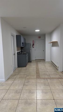 61 Sherman Avenue, Newark, NJ 07114