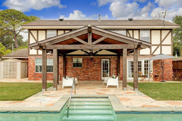 4135 Breakwood Drive, Houston, TX 77025