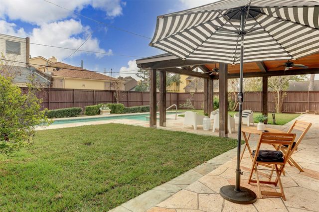 4135 Breakwood Drive, Houston, TX 77025