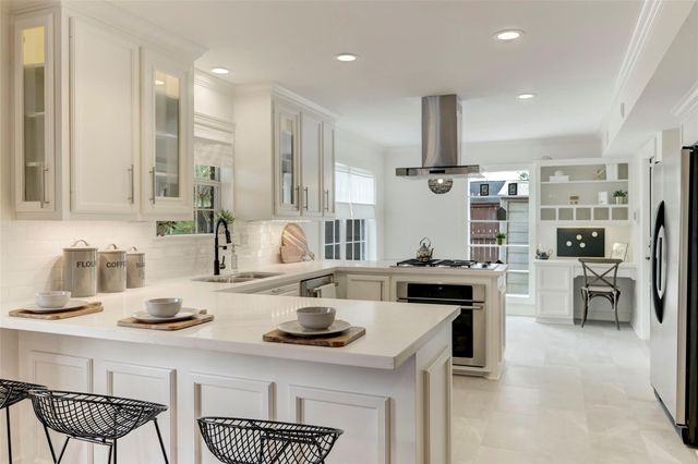 4135 Breakwood Drive, Houston, TX 77025