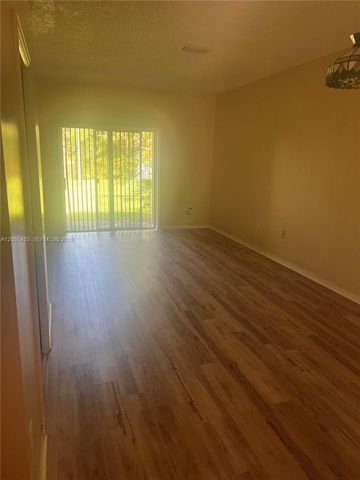 2322 SE 23rd Ave 2322, Homestead, FL 33035