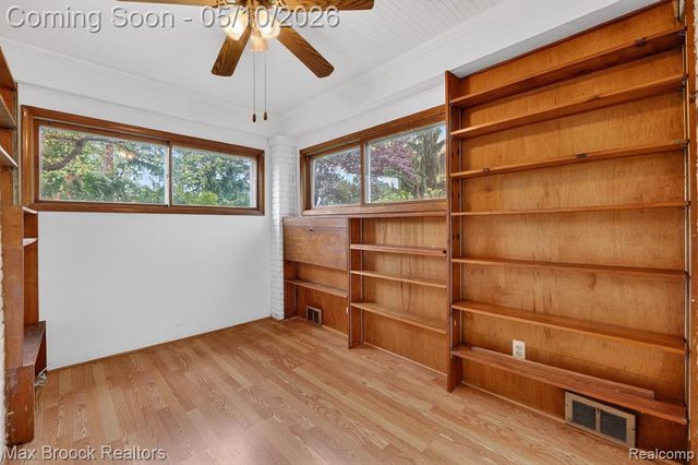 642 W Maplehurst Street, Ferndale, MI 48220