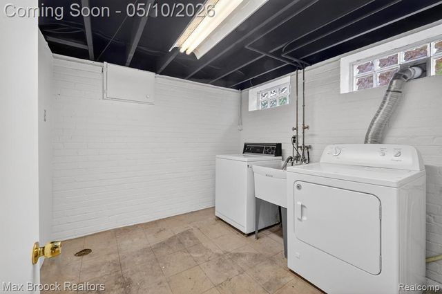 642 W Maplehurst Street, Ferndale, MI 48220