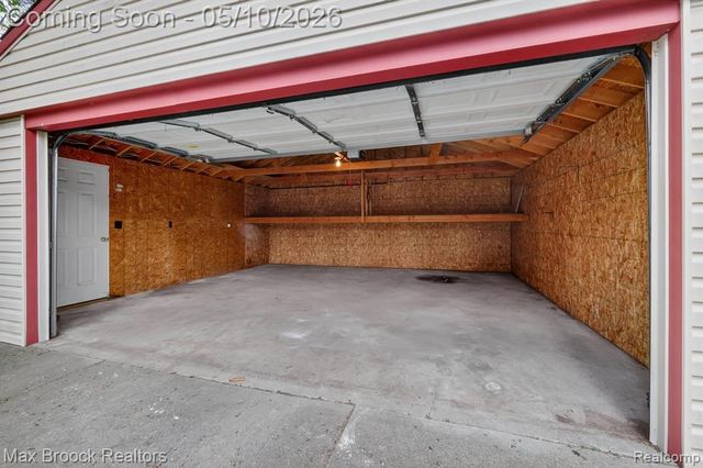 642 W Maplehurst Street, Ferndale, MI 48220