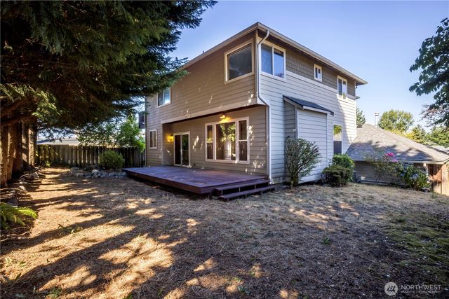 27111 141st Avenue SE, Kent, WA 98042