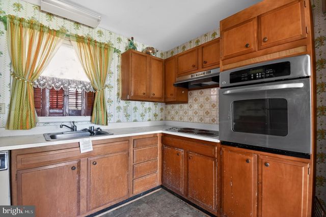 16109 POND MEADOW LN, Bowie, MD 20716