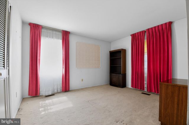 16109 POND MEADOW LN, Bowie, MD 20716