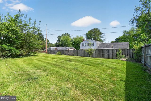 16109 POND MEADOW LN, Bowie, MD 20716