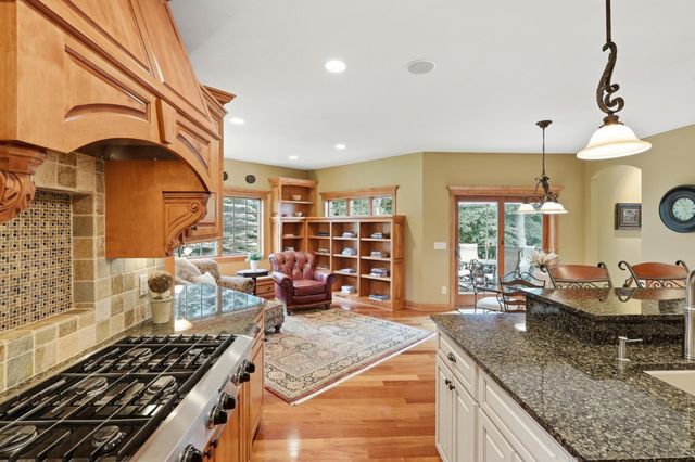 3249 Wilds Ridge NW, Prior Lake, MN 55372