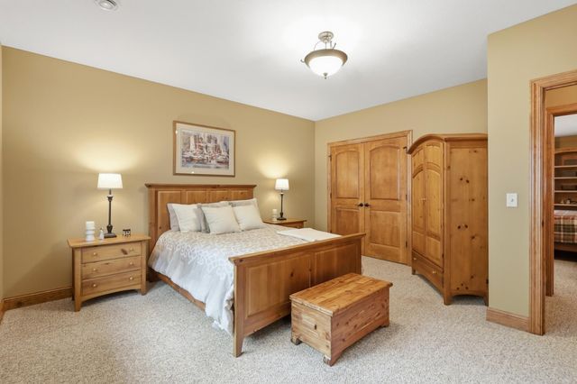 3249 Wilds Ridge NW, Prior Lake, MN 55372