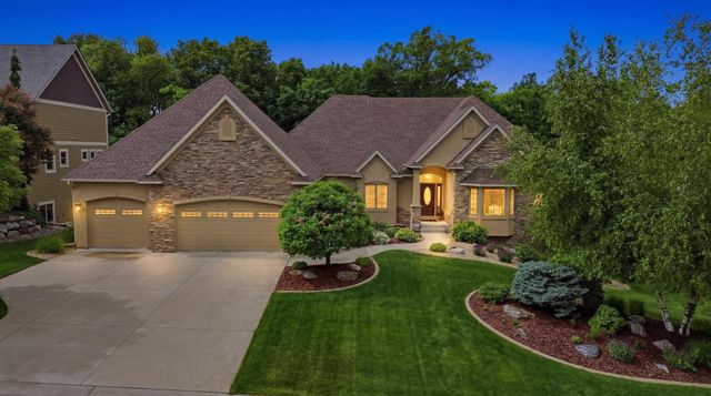 3249 Wilds Ridge NW, Prior Lake, MN 55372