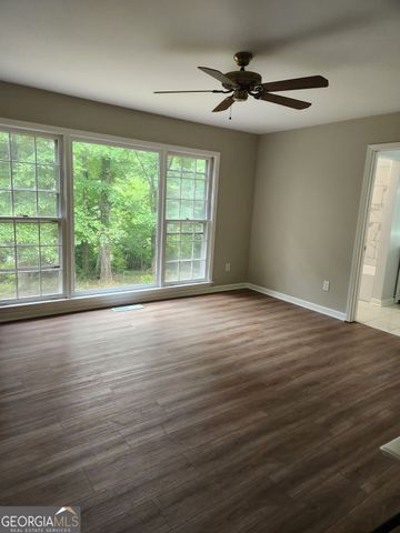 130 Sandy Drive, Stockbridge, GA 30281