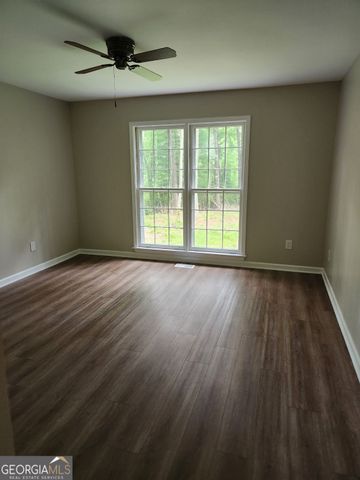 130 Sandy Drive, Stockbridge, GA 30281