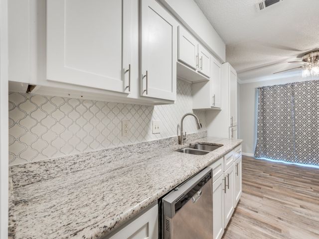 649 Timberline Drive, Hurst, TX 76053