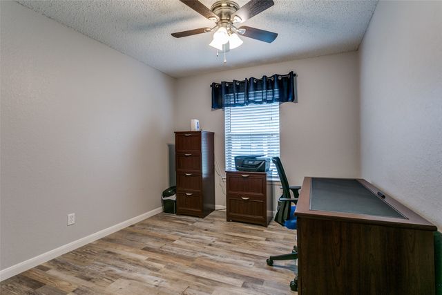 649 Timberline Drive, Hurst, TX 76053