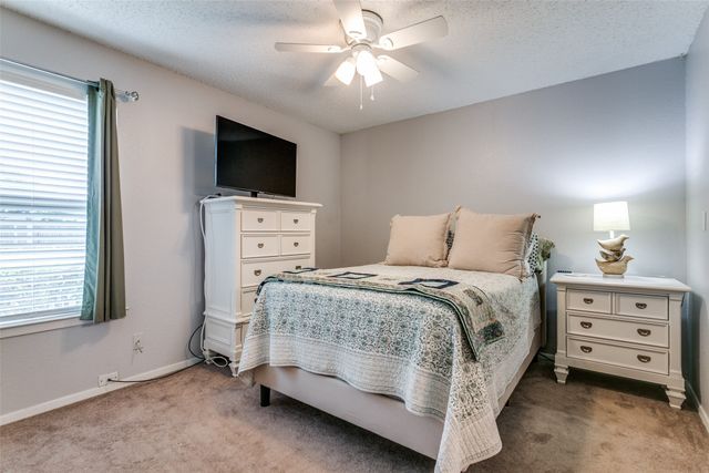 649 Timberline Drive, Hurst, TX 76053