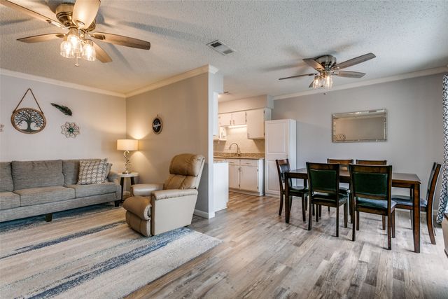 649 Timberline Drive, Hurst, TX 76053