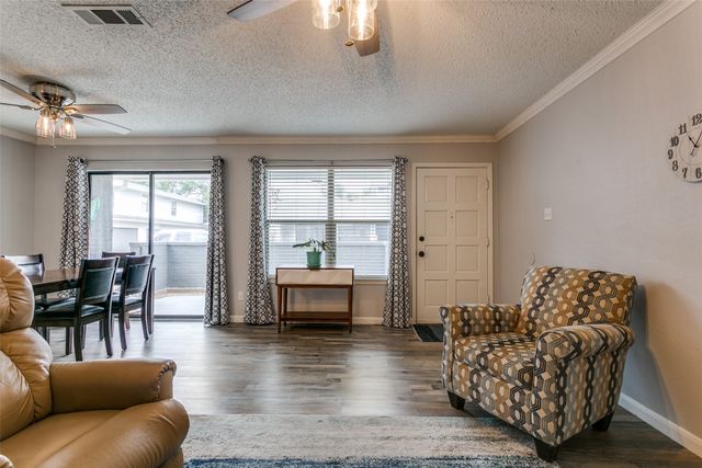 649 Timberline Drive, Hurst, TX 76053