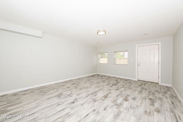 41 Seabreeze Way, Keansburg, NJ 07734