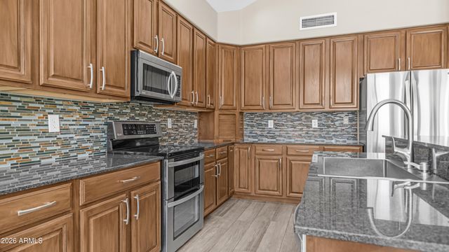 16225 S 1st Street, Phoenix, AZ 85048