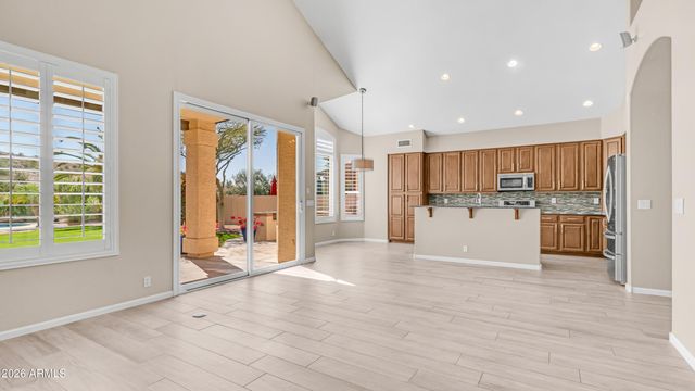 16225 S 1st Street, Phoenix, AZ 85048