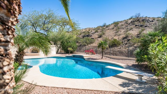 16225 S 1st Street, Phoenix, AZ 85048