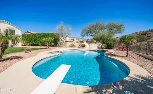 16225 S 1st Street, Phoenix, AZ 85048