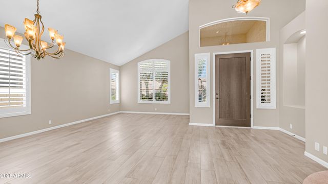 16225 S 1st Street, Phoenix, AZ 85048