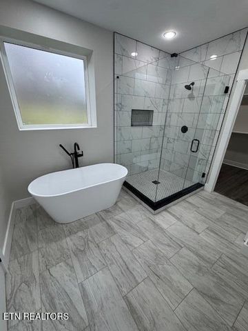 4542 Christine Lynnae St, Knoxville, TN 37938