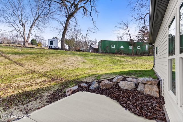 4542 Christine Lynnae St, Knoxville, TN 37938