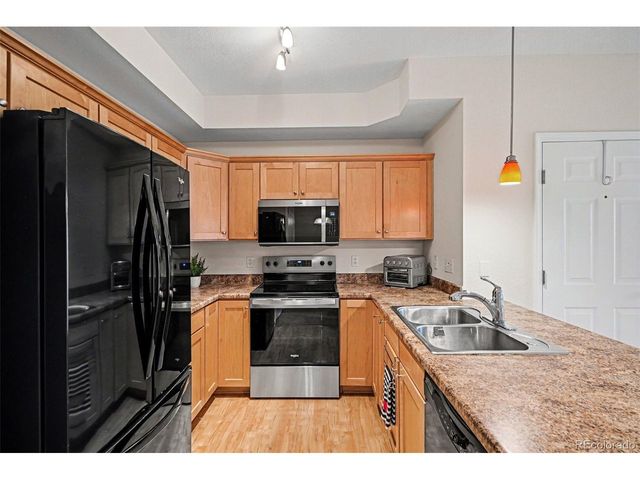 8808 S Kipling Way E 202, Littleton, CO 80127