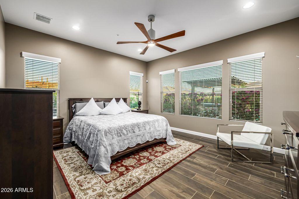 Image 18 of property listing at 30334 N 130TH Drive, Peoria, AZ 85383