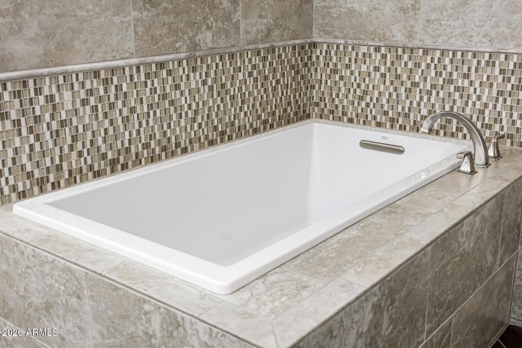 Image 21 of property listing at 30334 N 130TH Drive, Peoria, AZ 85383