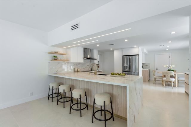 911 Mockingbird Lane, Plantation, FL 33324