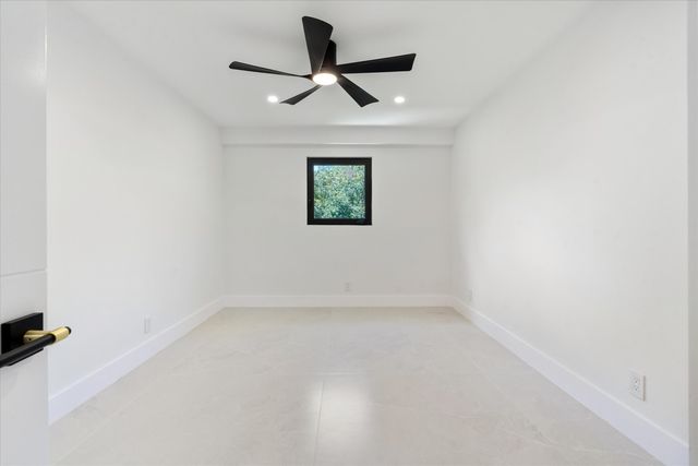 911 Mockingbird Lane, Plantation, FL 33324