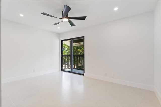 911 Mockingbird Lane, Plantation, FL 33324