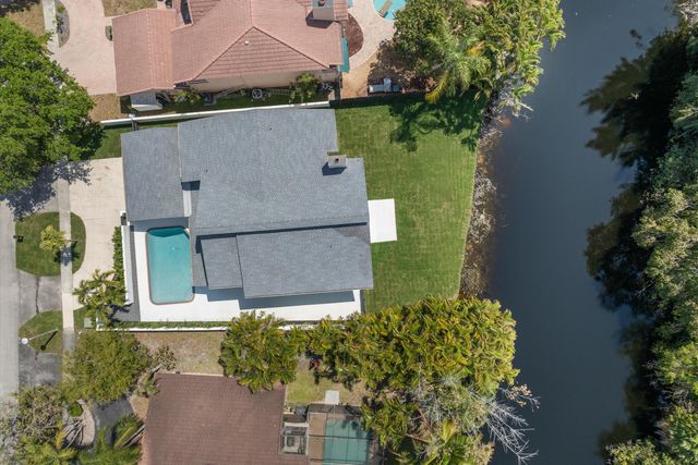 911 Mockingbird Lane, Plantation, FL 33324