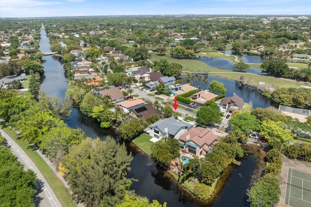 911 Mockingbird Lane, Plantation, FL 33324