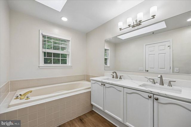 8106 CASTLEBURY TER, Gaithersburg, MD 20879