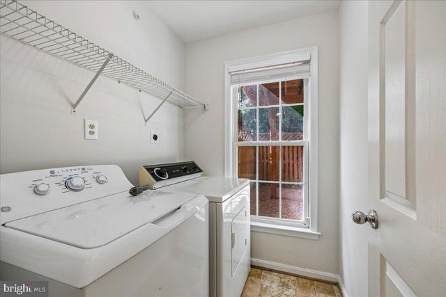 8106 CASTLEBURY TER, Gaithersburg, MD 20879