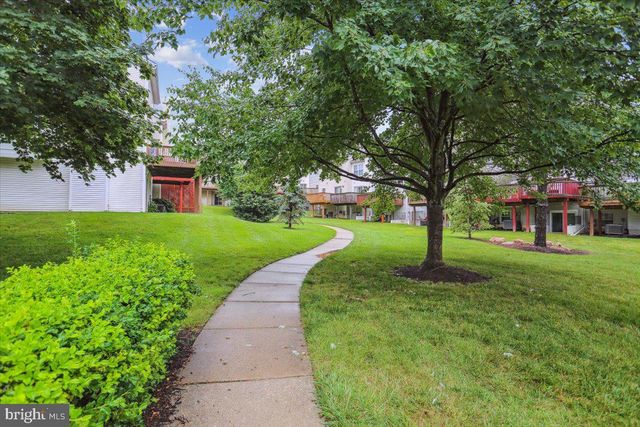 8106 CASTLEBURY TER, Gaithersburg, MD 20879