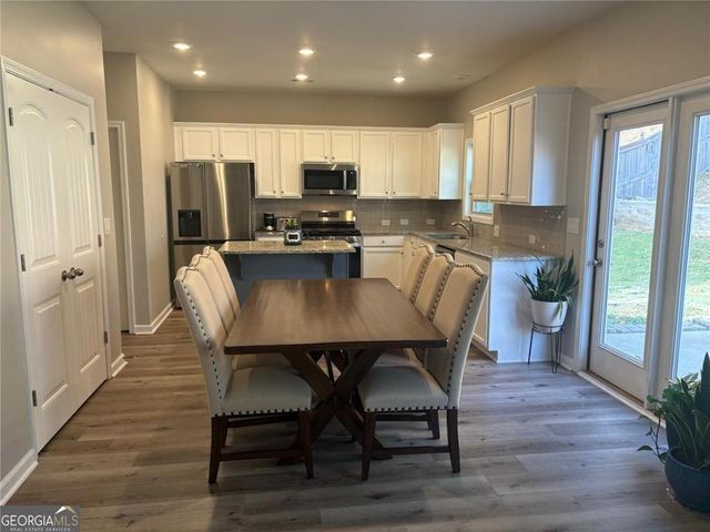 322 Lanier Court, Hiram, GA 30141