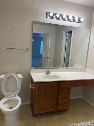 4711 BROOKPORT CIR, San Antonio, TX 78238