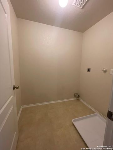 4711 BROOKPORT CIR, San Antonio, TX 78238