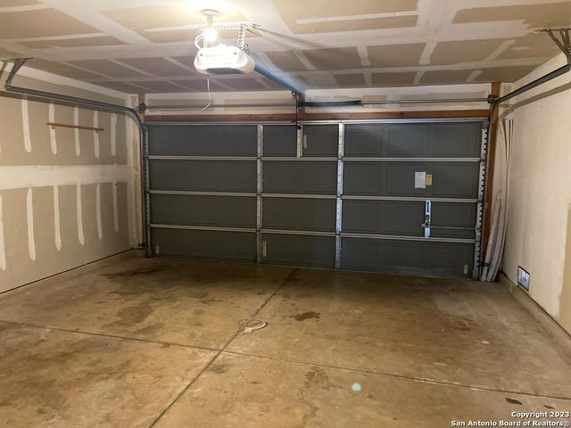 4711 BROOKPORT CIR, San Antonio, TX 78238