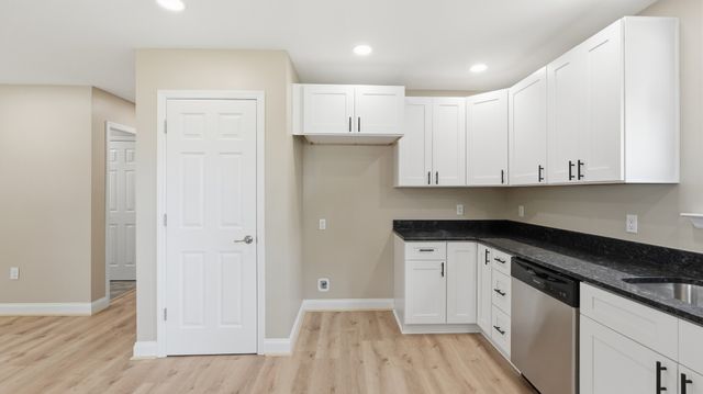 109 Spruce St, Cowan, TN 37318