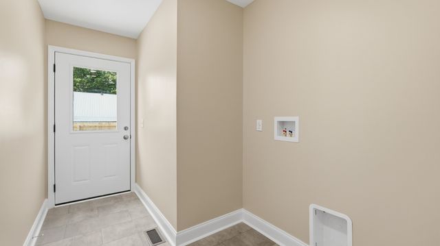 109 Spruce St, Cowan, TN 37318